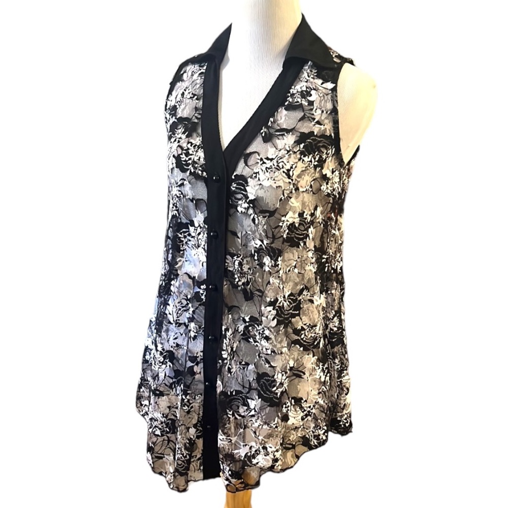 VINTAGE DANESI SHEER SLEEVELESS FLORAL BUTTON DOWN TOP BLACK WHITE SIZE SMALL